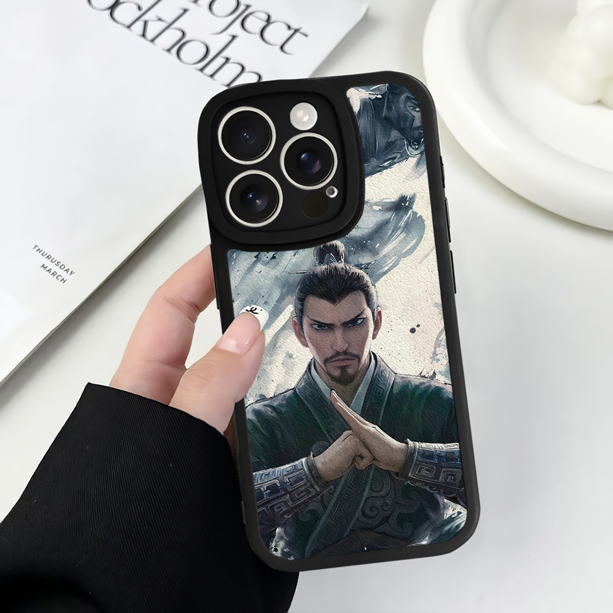 （画像用） Ne Zha 2 ナタ 魔童の大暴れ 【iPhone 16シリーズ対応】シリコンスマホケース（レザー調） 材質：シリコン